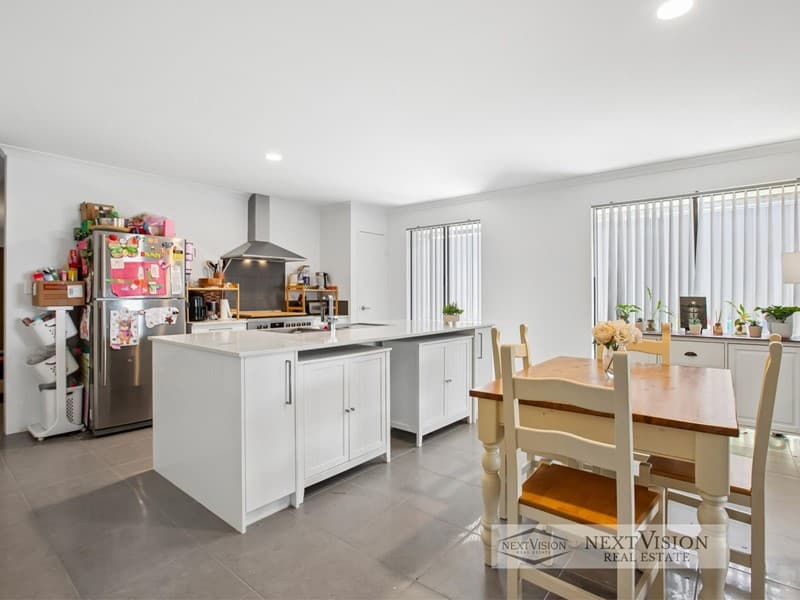 6 Corymbia Way, Hammond Park, Hammond Park - Thumbnail 7
