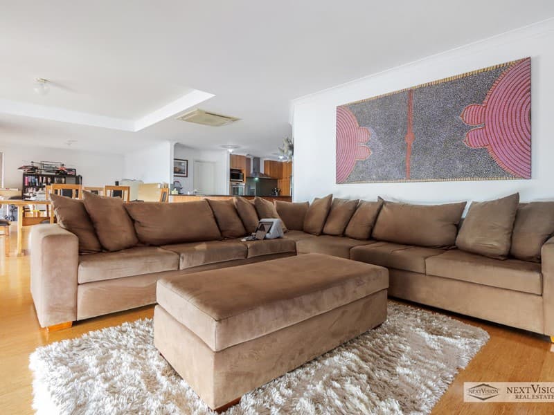4 Hird Rd, Success, Success - Thumbnail 7