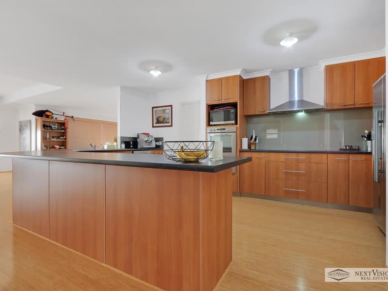 4 Hird Rd, Success, Success - Thumbnail 8