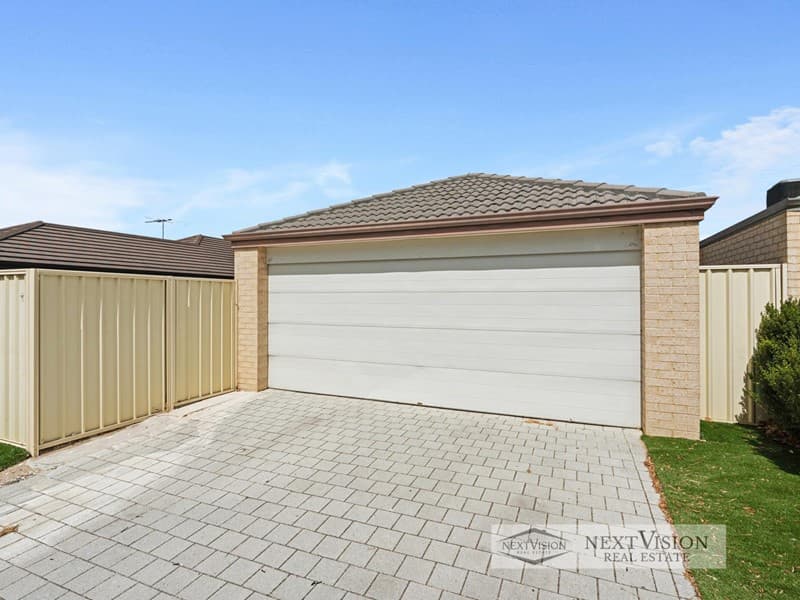 3 Dortmund Gdns, Piara Waters, Piara Waters - Image 1