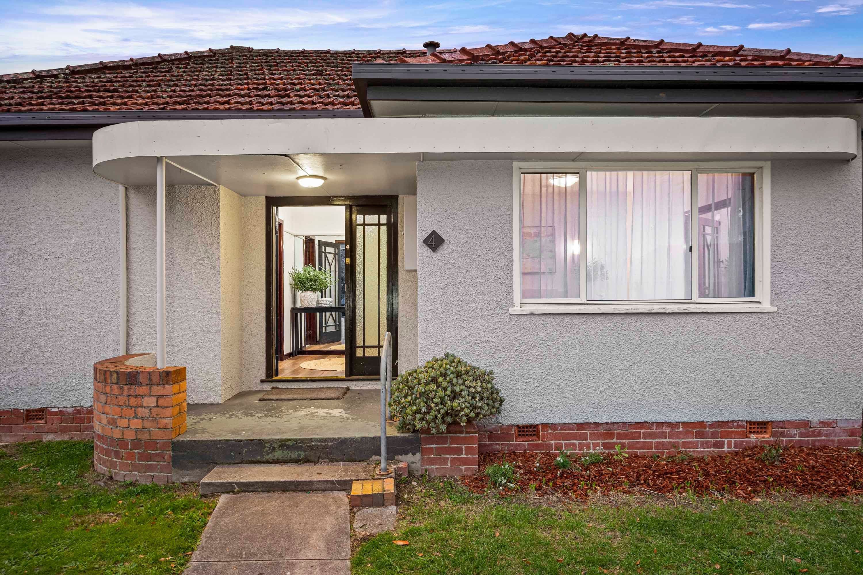 4 Collard Street, Newington  Victoria  3350, Australia, Newington - Thumbnail 2