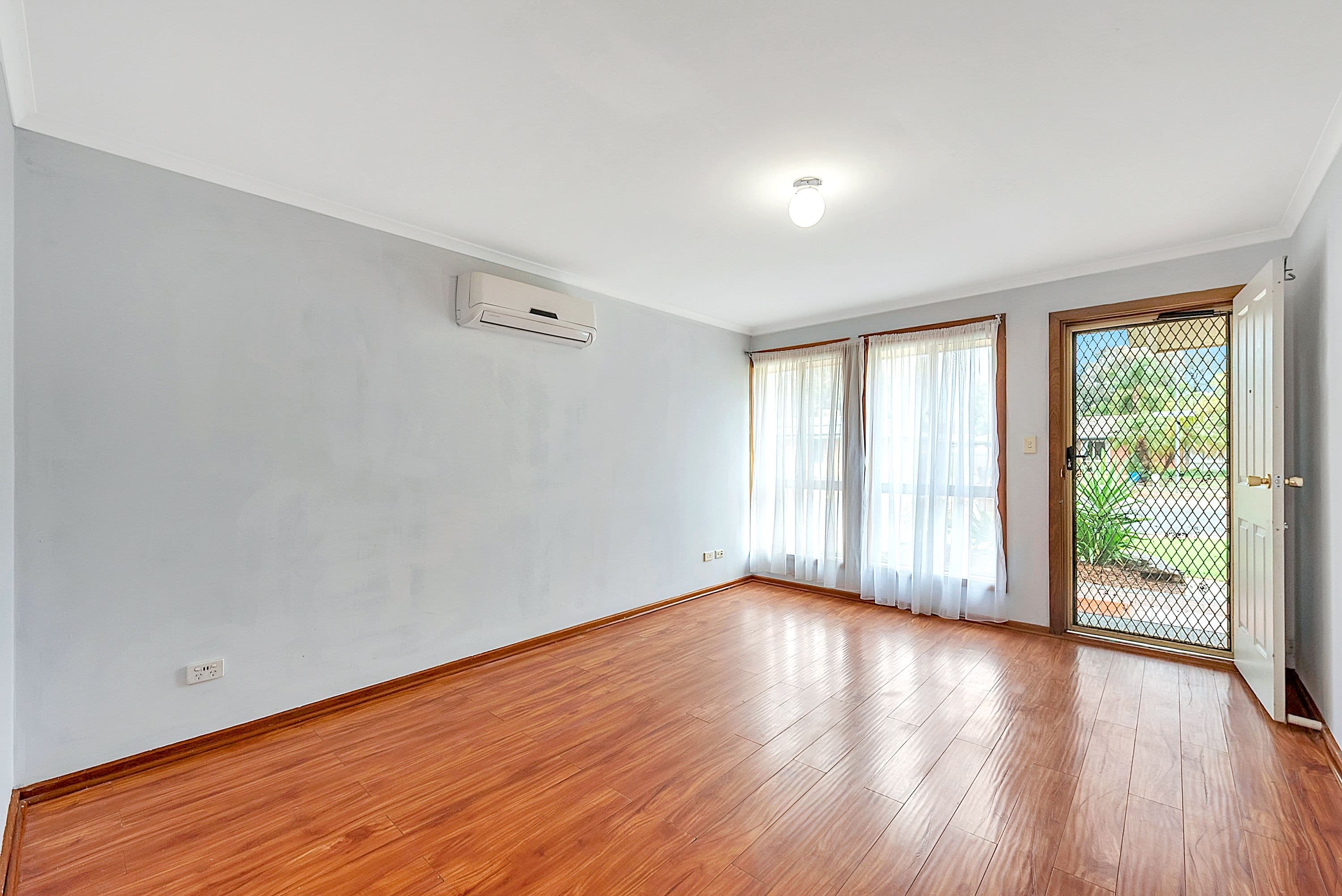 6/15 Eugene Crescent, Parafield Gardens SA 5107, Parafield Gardens - Thumbnail 2