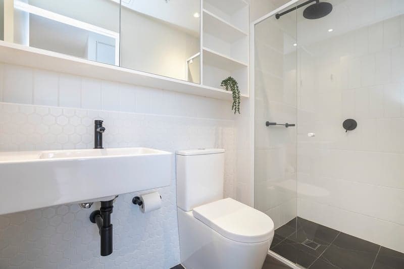 2310/8 Hallenstein Street, Footscray - Thumbnail 3