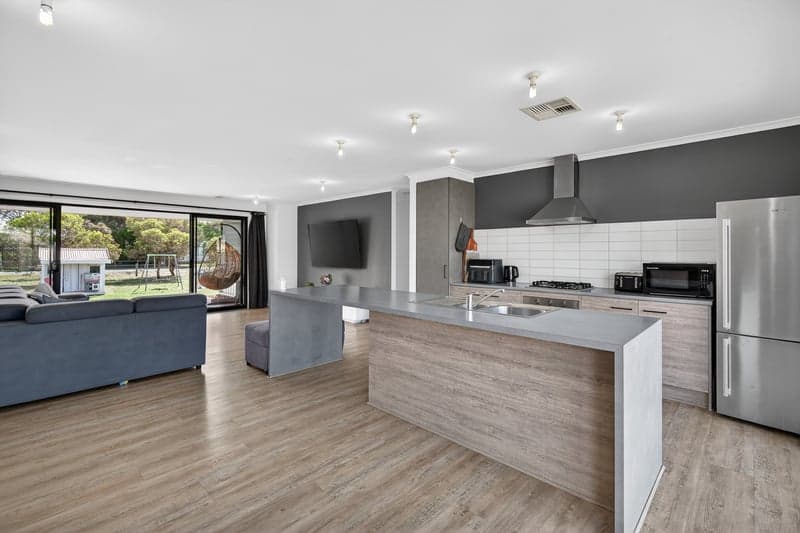 116 Batson Parade, Hindmarsh Island - Thumbnail 8