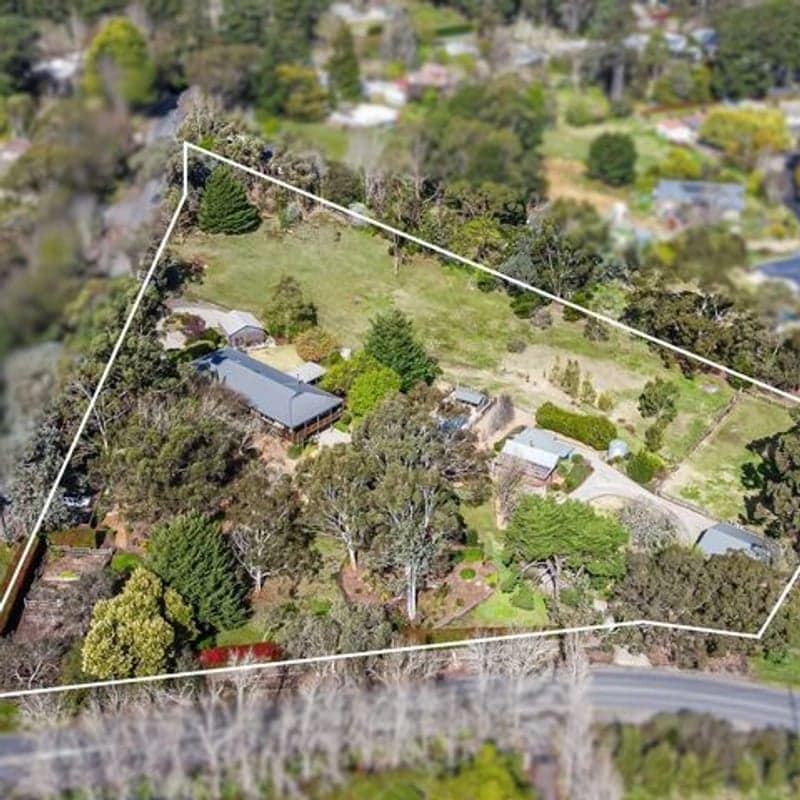 36 Cricklewood Road, Heathfield - Thumbnail 3