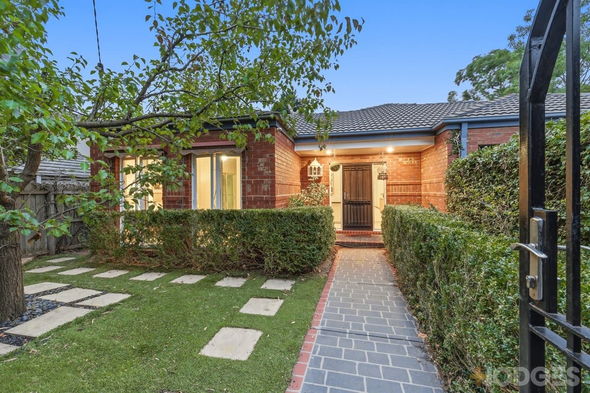 16 Comas Road, Beaumaris, VIC, 3193, Beaumaris - Thumbnail 3