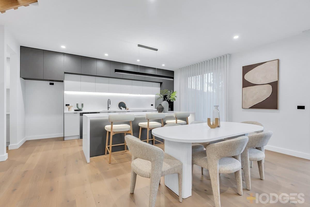 11 Harvey Court, Cheltenham, VIC, 3192, Cheltenham - Thumbnail 4