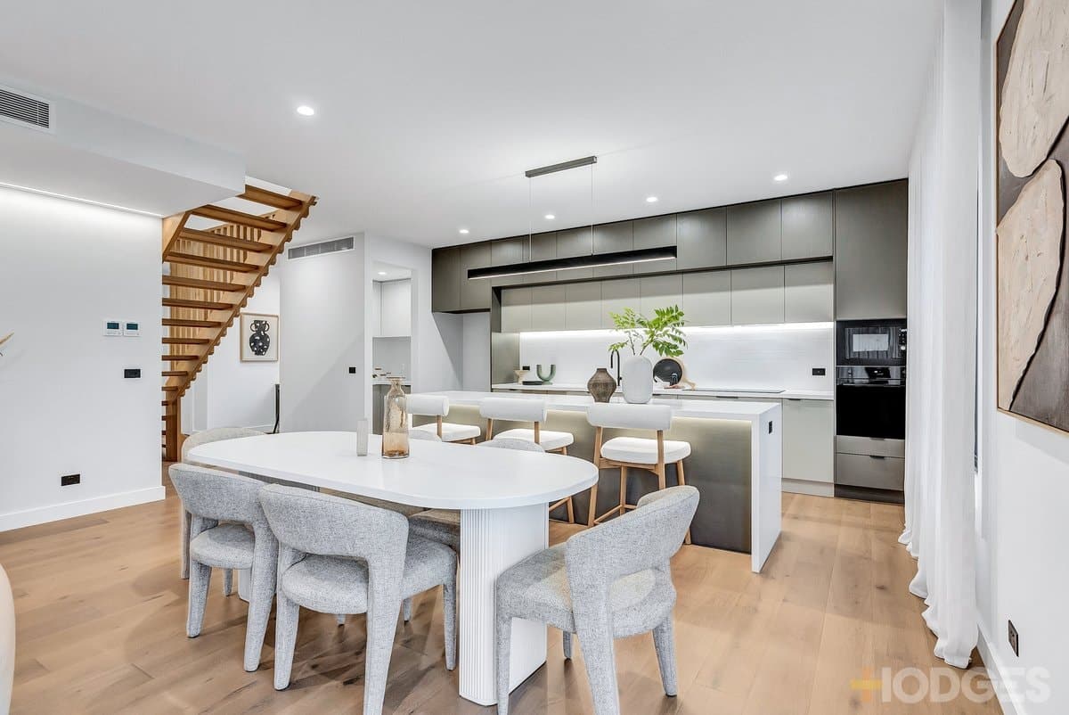 11 Harvey Court, Cheltenham, VIC, 3192, Cheltenham - Thumbnail 5
