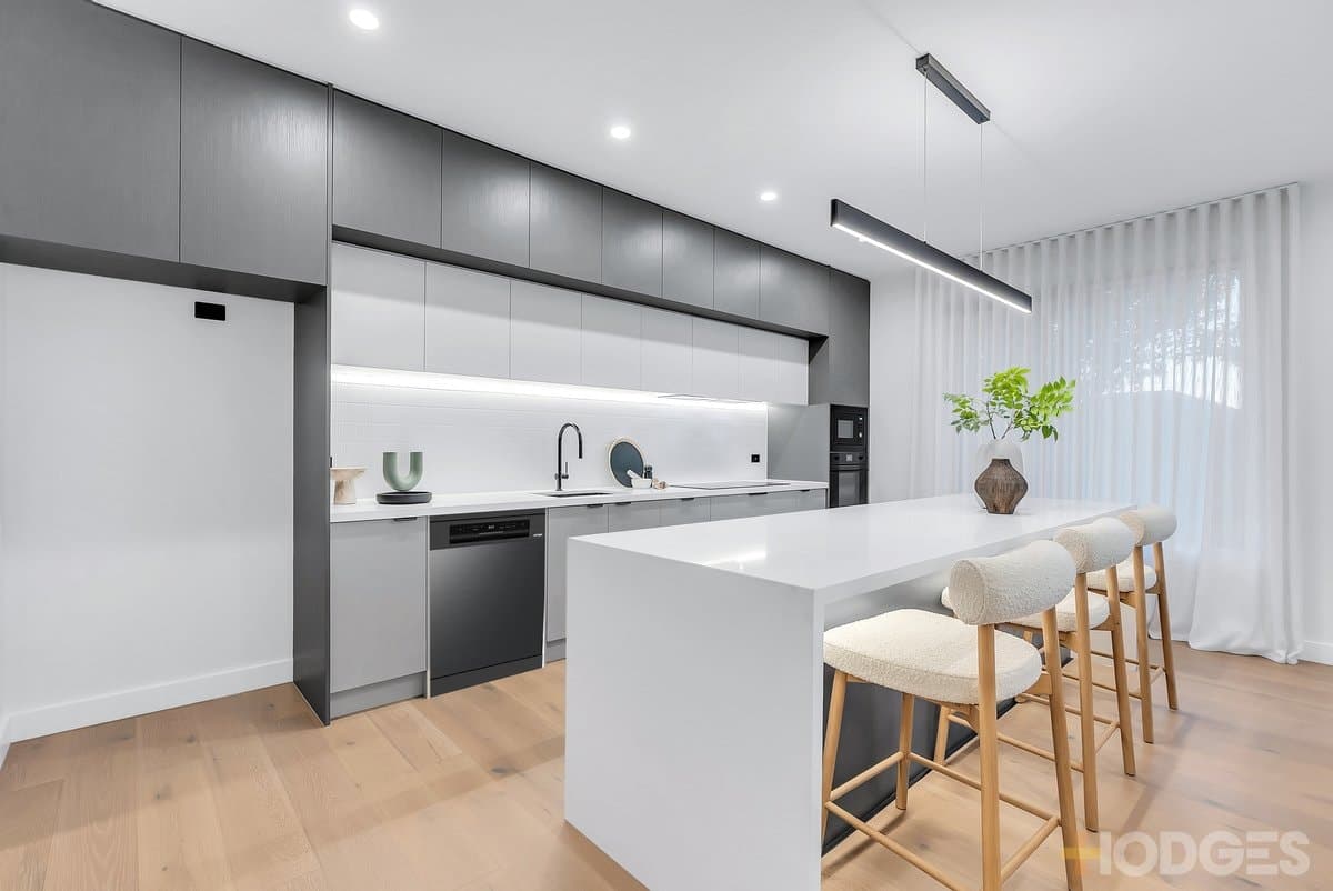 11 Harvey Court, Cheltenham, VIC, 3192, Cheltenham - Thumbnail 6