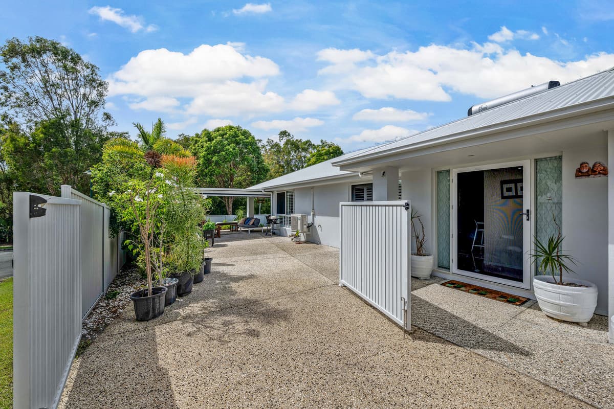 67 High Park Crescent, Little Mountain - Thumbnail 4