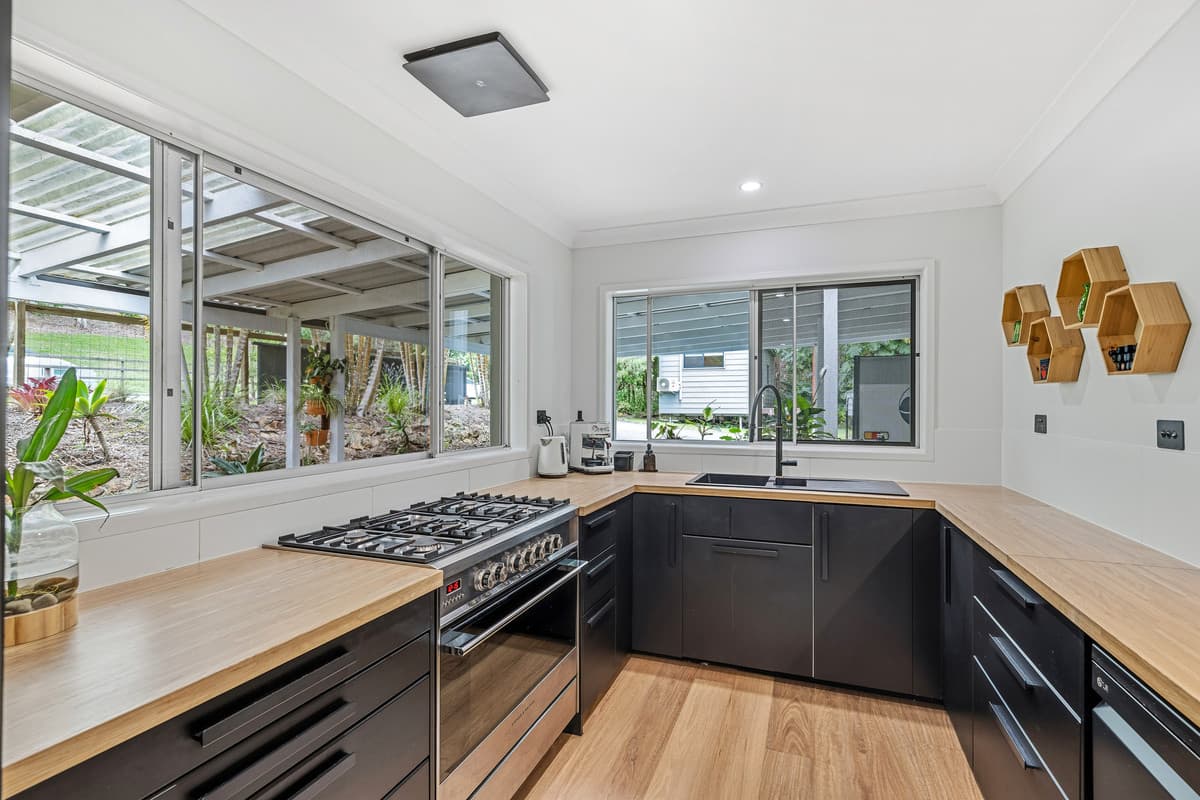 8 Woodlands Court, Mooloolah Valley - Thumbnail 7