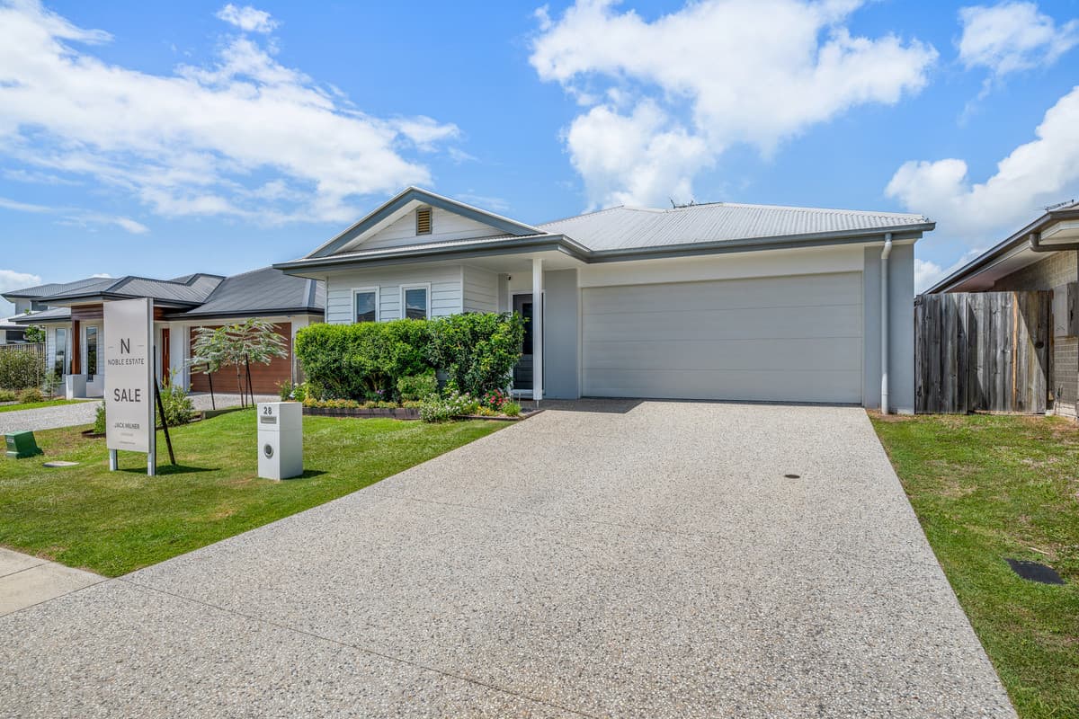 28 Summertaste Parade, Griffin - Image 1