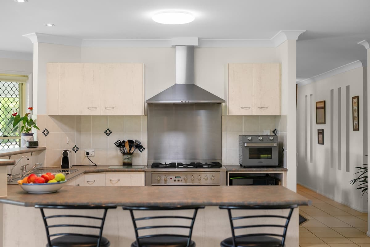 43 Parragilga Lane, D'Aguilar - Thumbnail 4