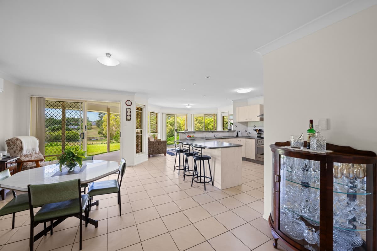 43 Parragilga Lane, D'Aguilar - Thumbnail 8
