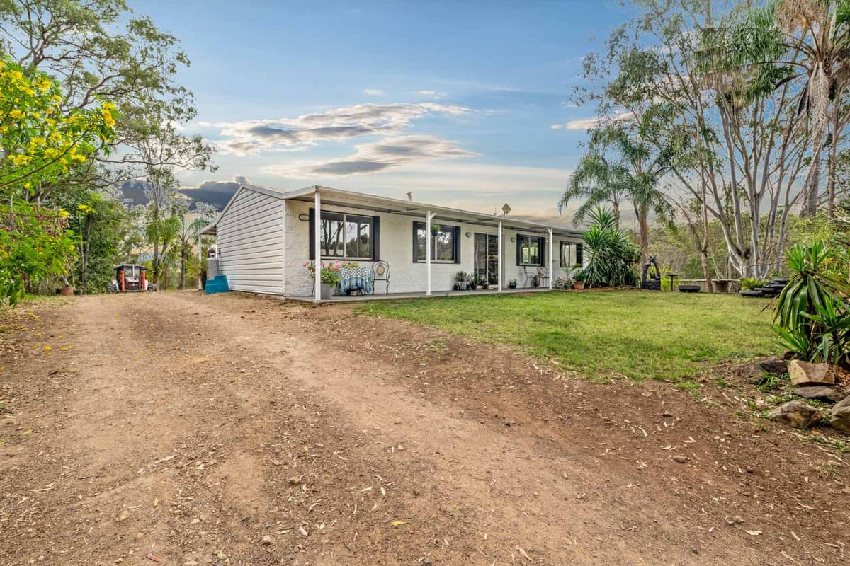 236 Burgess Road, Calico Creek - Thumbnail 3