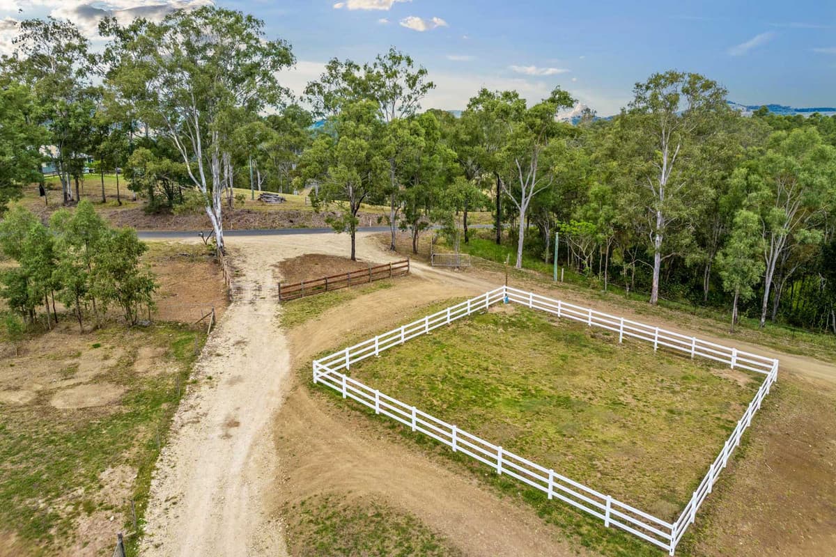 236 Burgess Road, Calico Creek - Thumbnail 4
