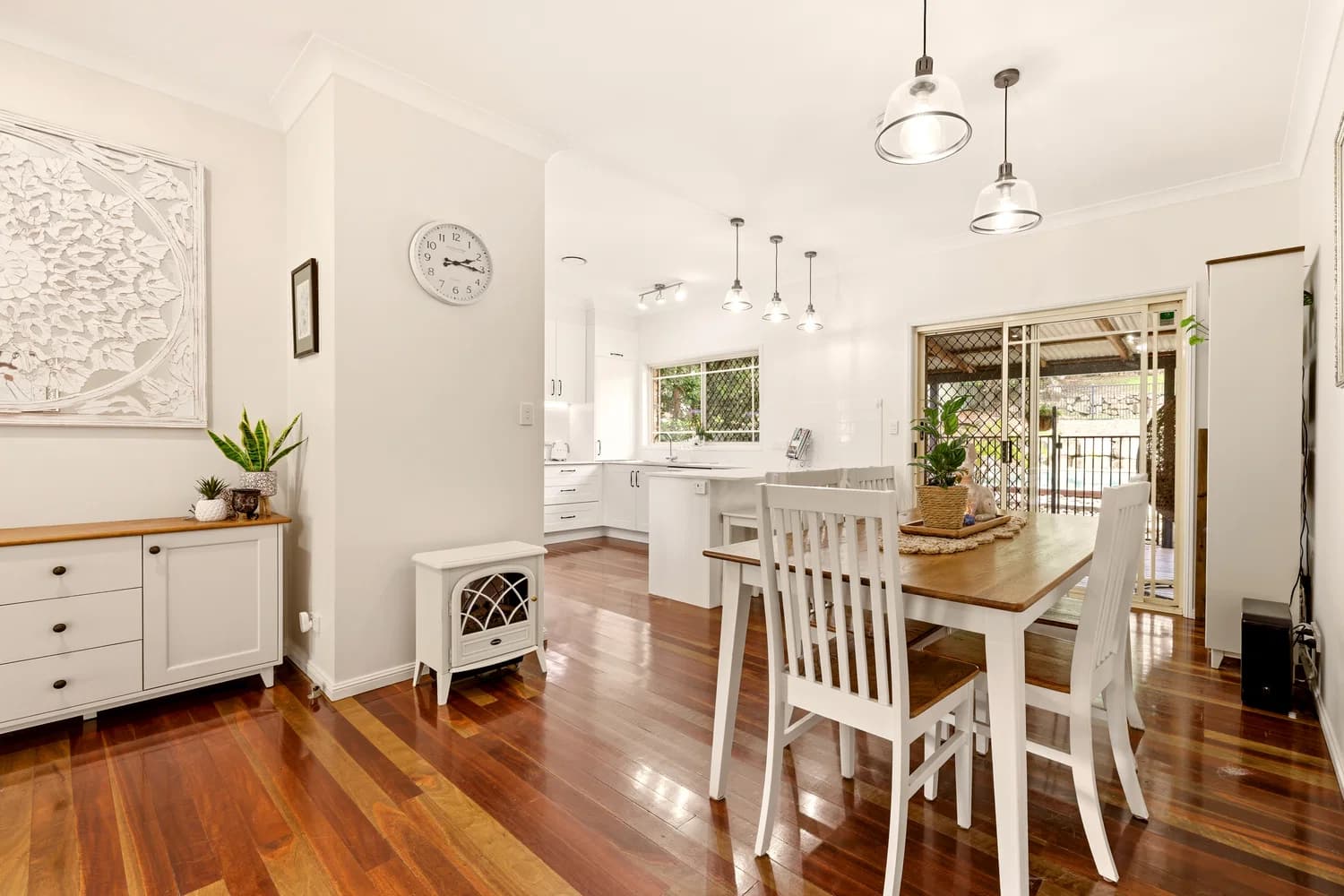 16 Granada Drive, Eatons Hill, QLD, 4037, Eatons Hill - Thumbnail 3