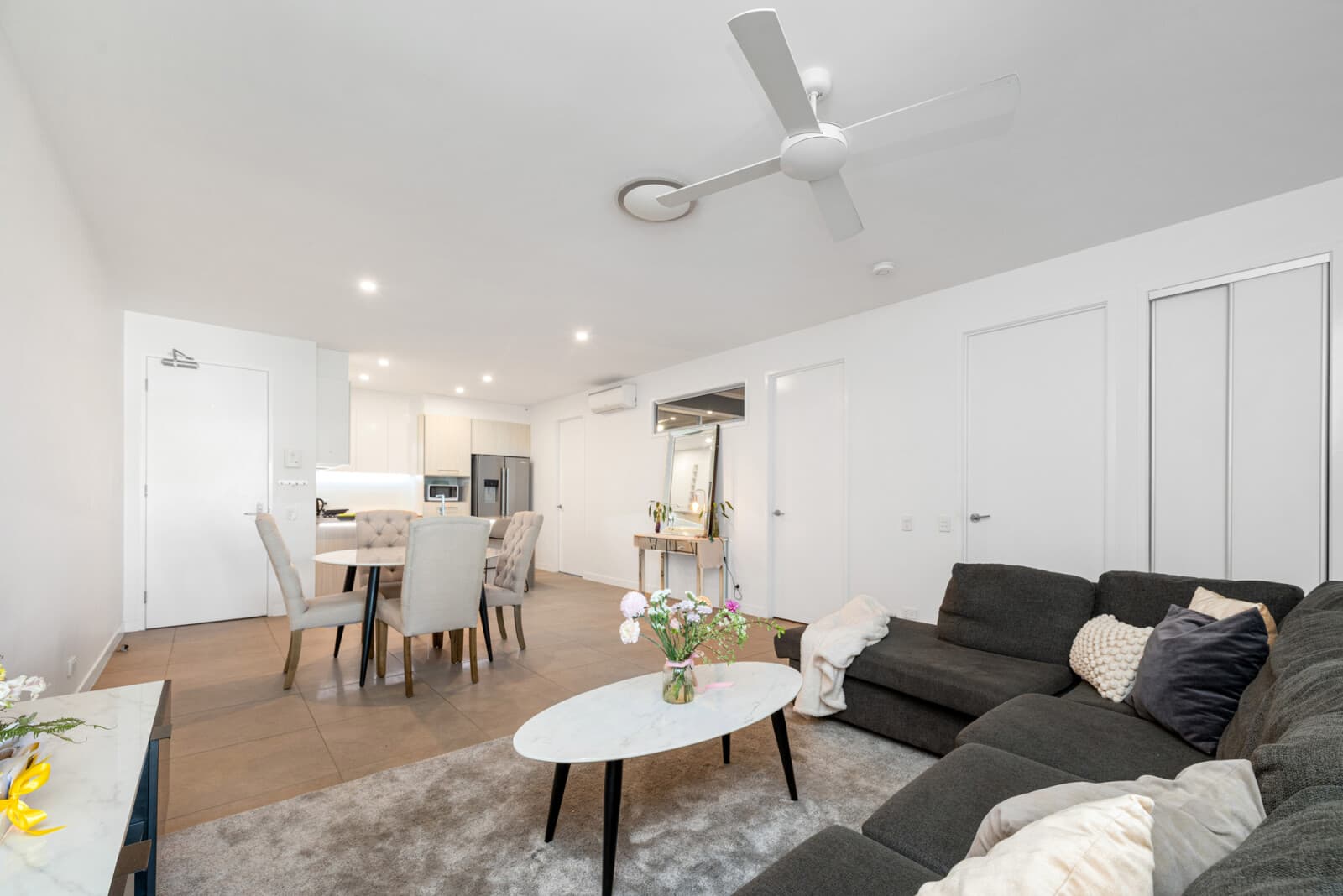 10/25 Worden Street Morningside QLD 4170, Morningside - Thumbnail 2