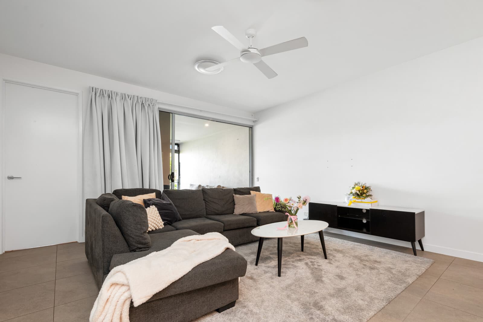 10/25 Worden Street Morningside QLD 4170, Morningside - Thumbnail 3