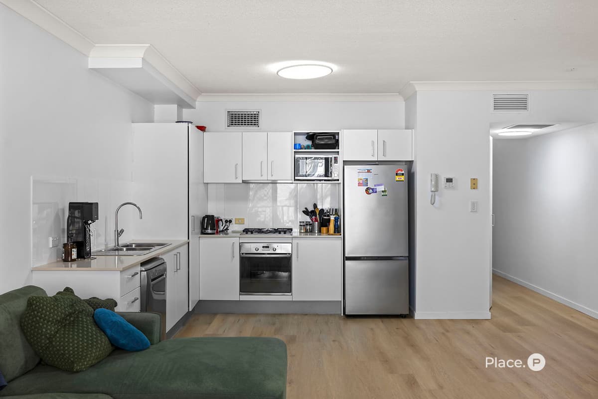 59 Robertson Street, Fortitude Valley - Thumbnail 8