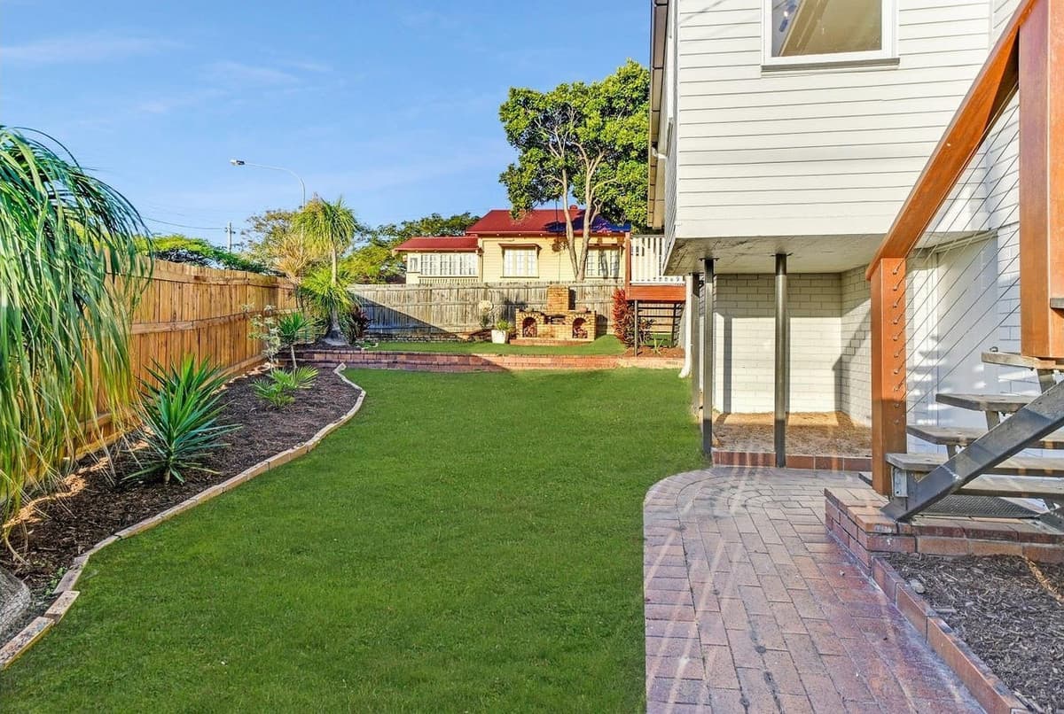 36 Russell Avenue, Norman Park - Thumbnail 2