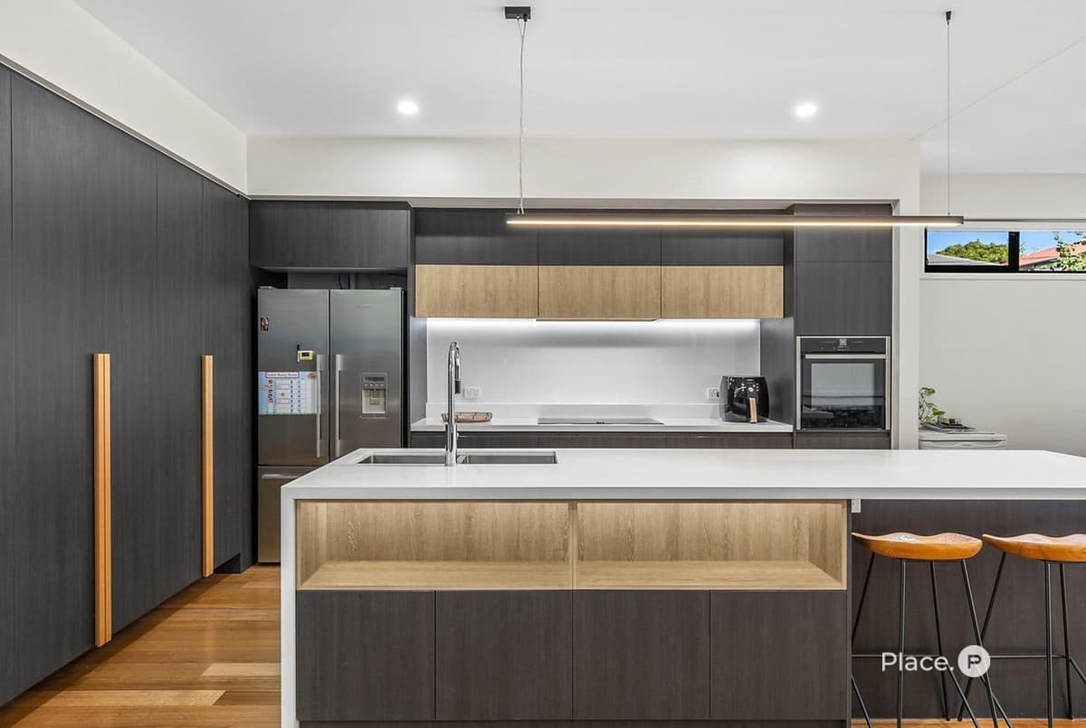 34 Lytton Road, Bulimba - Thumbnail 3