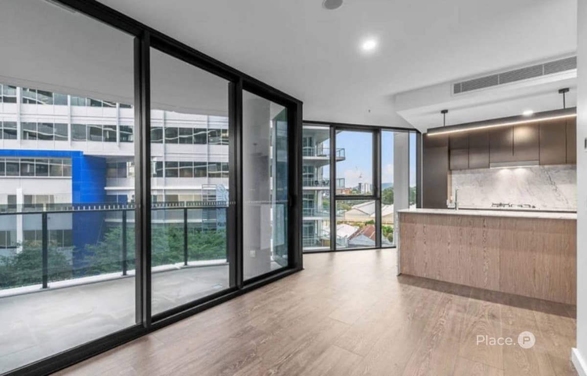 1 Cordelia Street, South Brisbane - Thumbnail 4