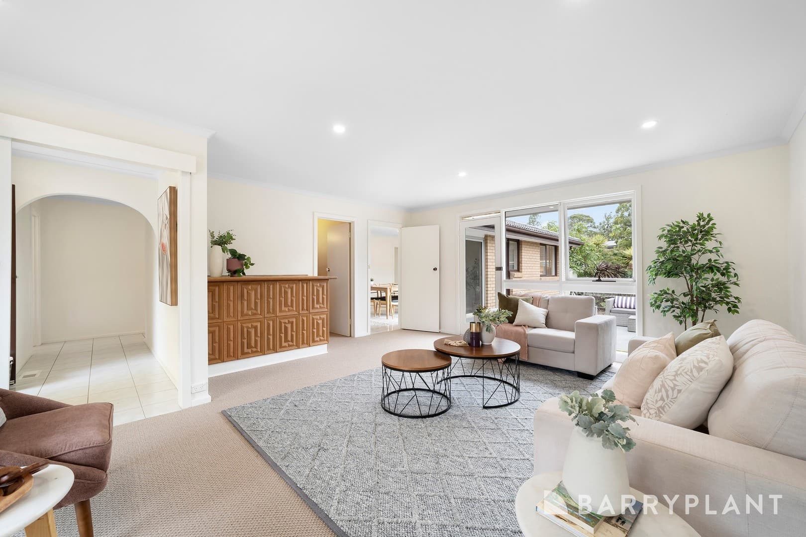 51 Brentwood Drive, Wantirna, VIC 3152, Wantirna - Thumbnail 2