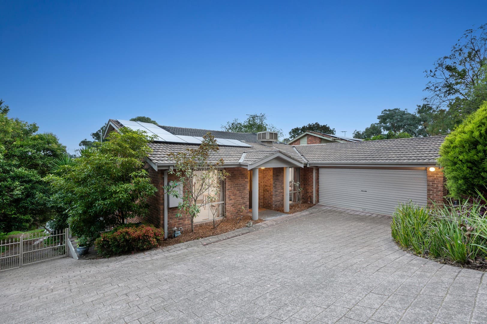 33 Maroong Drive, Research, VIC 3095, Research - Thumbnail 3