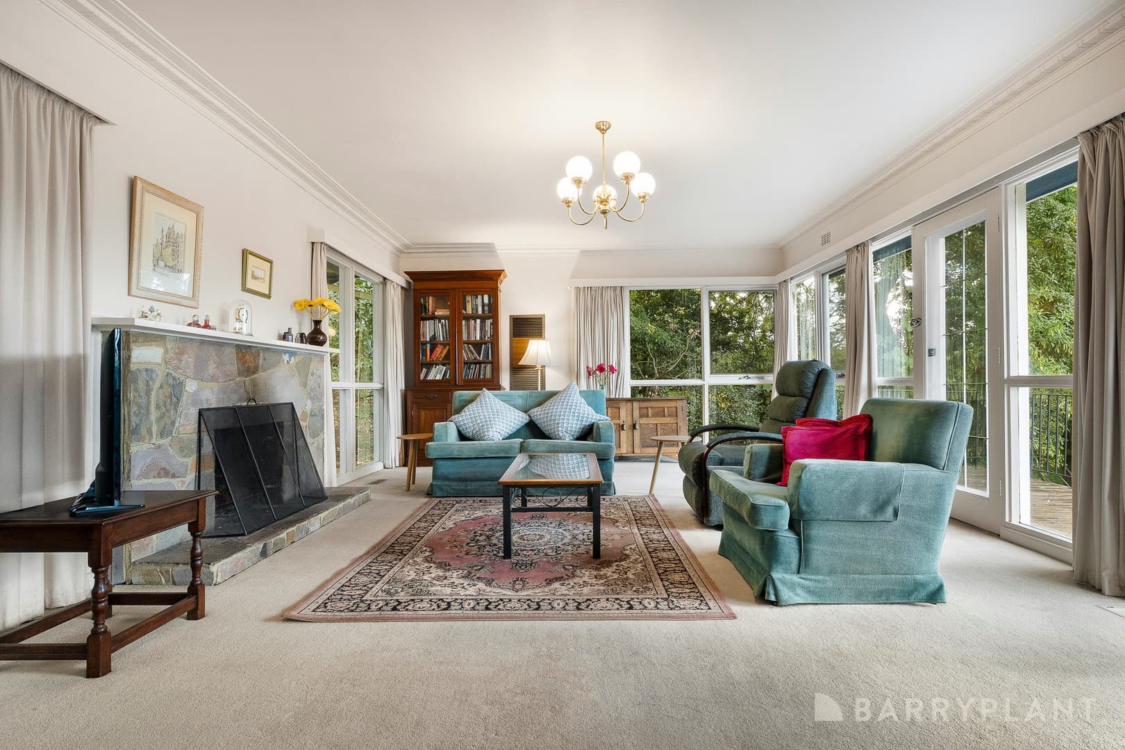 22 Barina Crescent, Croydon, VIC 3136, Croydon - Thumbnail 2