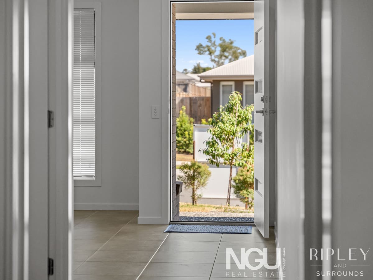 4 Bluff Street, Ripley QLD 4306, Ripley - Thumbnail 2