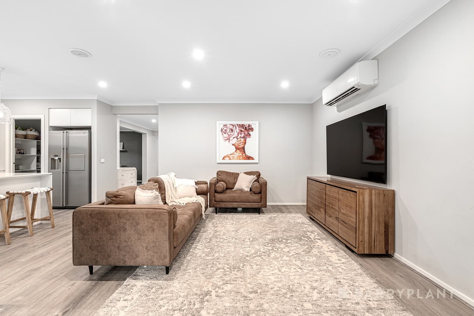70 Locksley Road, Chirnside Park, VIC 3116, Chirnside Park - Thumbnail 6