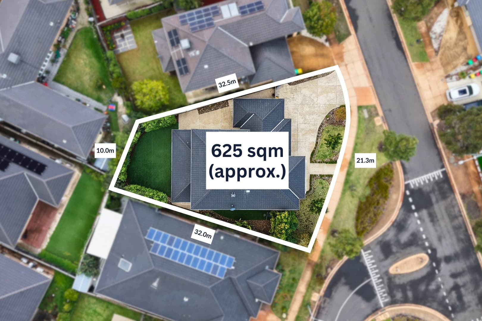 2-4 Oysterbay Chase, Sanctuary Lakes, VIC 3030, Sanctuary Lakes - Thumbnail 2