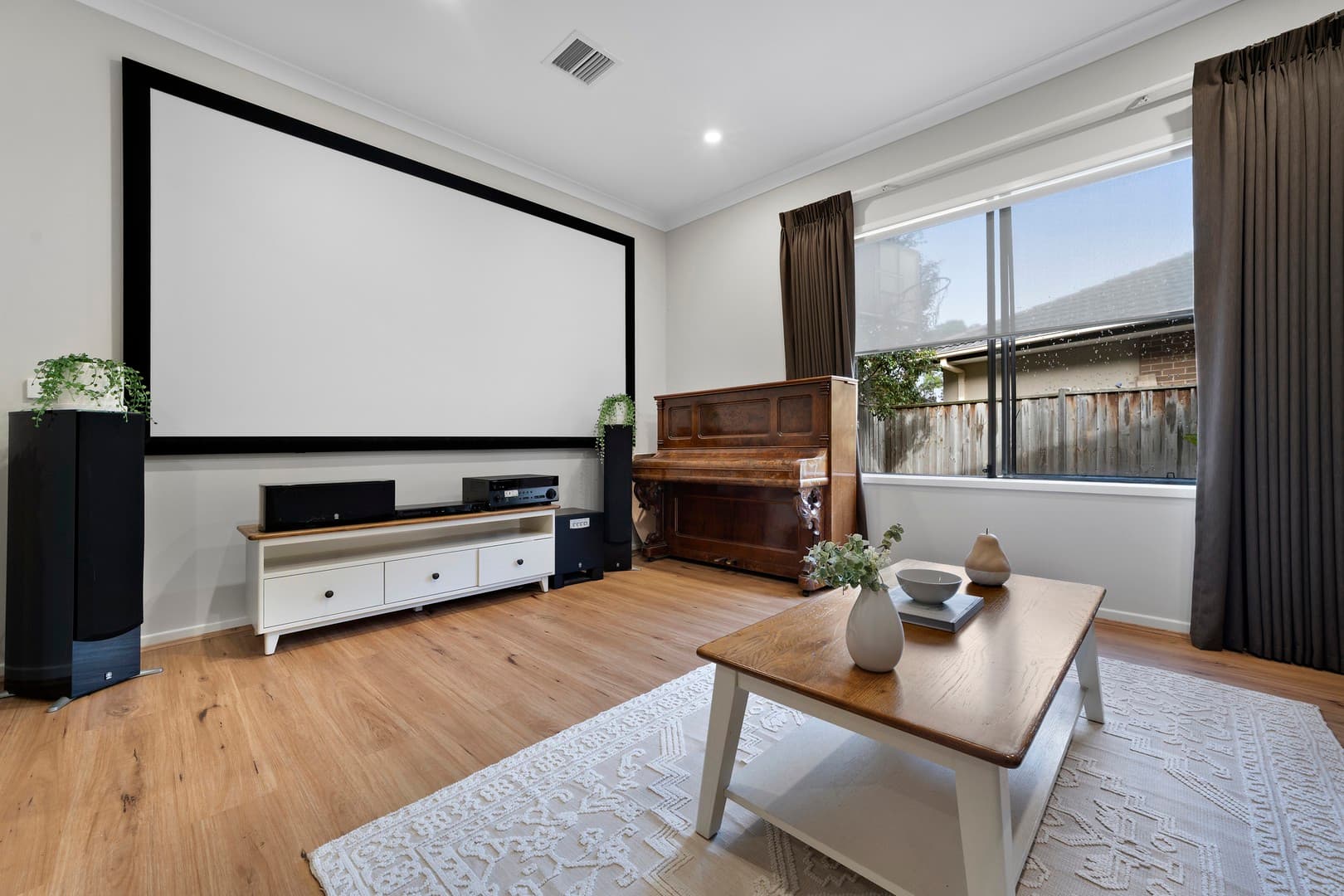 2-4 Oysterbay Chase, Sanctuary Lakes, VIC 3030, Sanctuary Lakes - Thumbnail 5