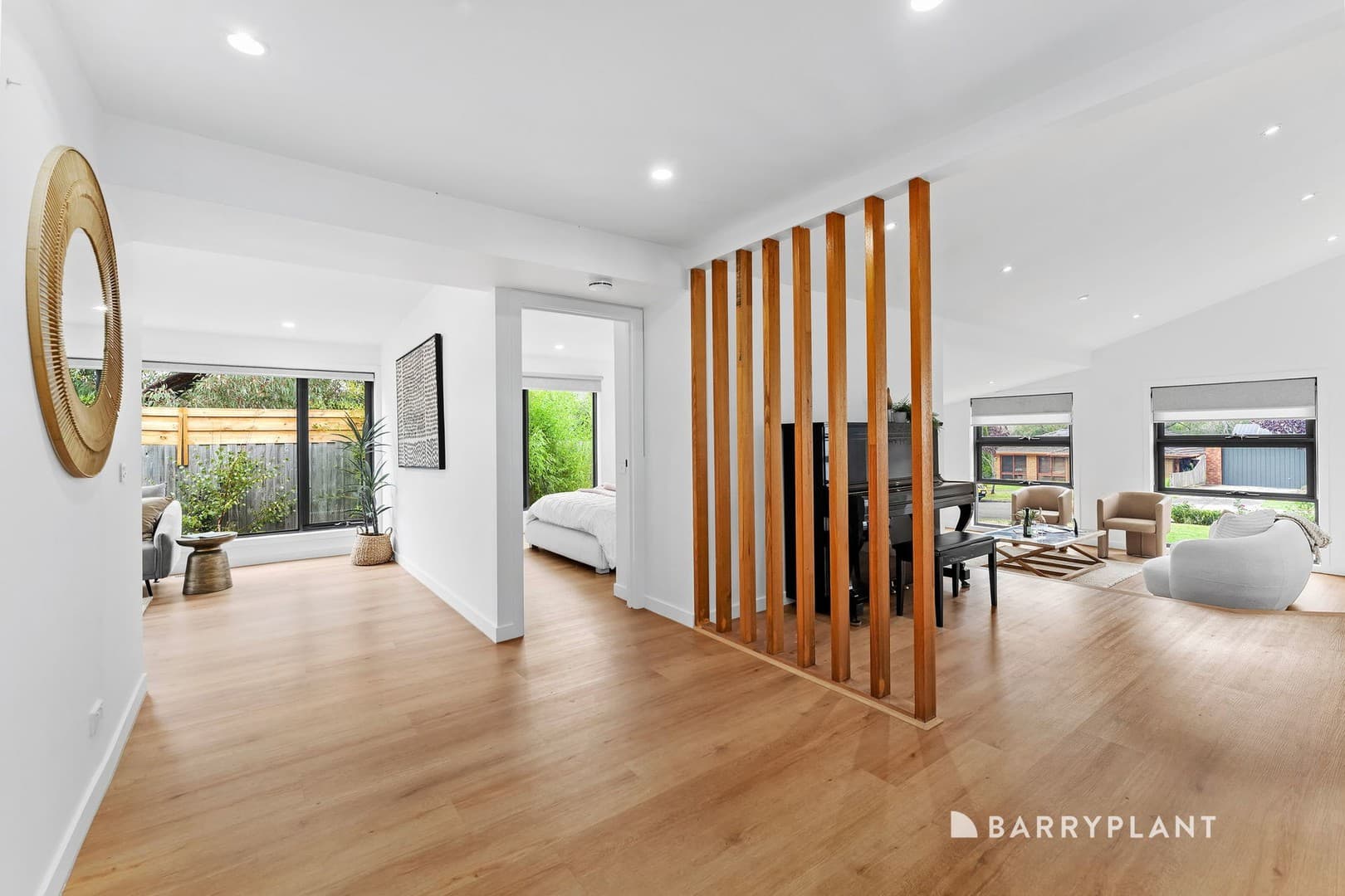20 Bellfield Drive, Lysterfield, VIC 3156, Lysterfield - Thumbnail 3