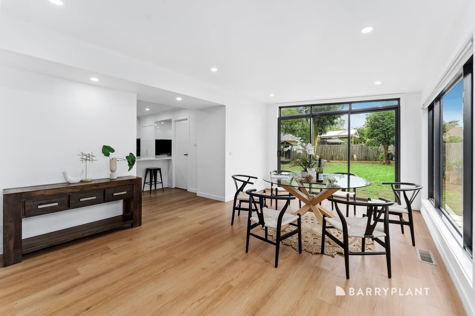 20 Bellfield Drive, Lysterfield, VIC 3156, Lysterfield - Thumbnail 6
