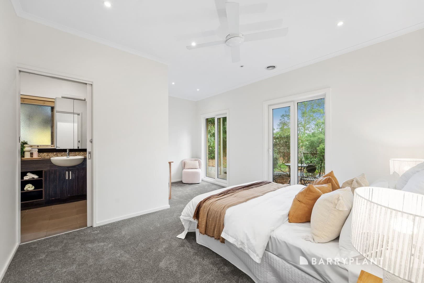 8 Akuna Court, Knoxfield, VIC 3180, Knoxfield - Thumbnail 6