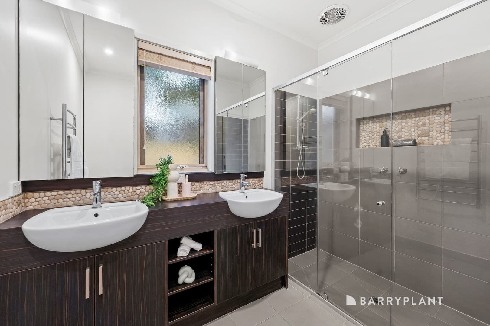 8 Akuna Court, Knoxfield, VIC 3180, Knoxfield - Thumbnail 7