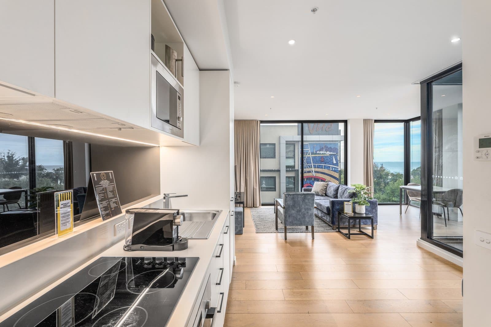 304/10 Bellerine Street, Geelong, Geelong - Thumbnail 3