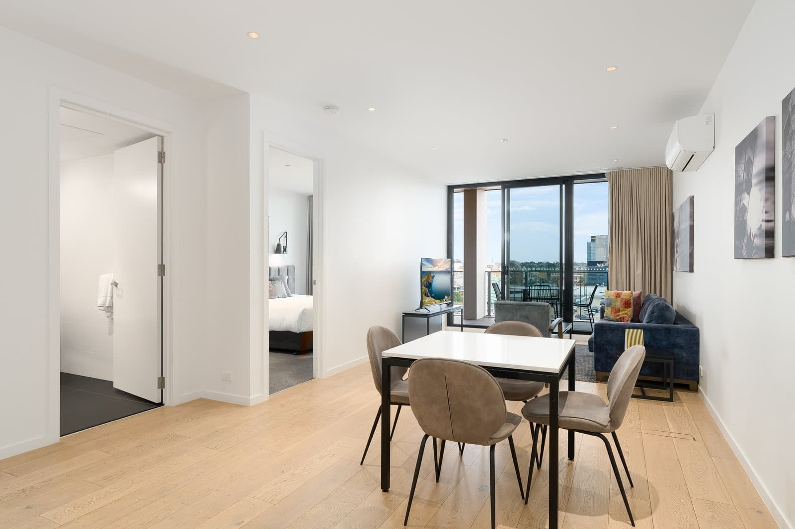 710/10 Bellerine Street, Geelong, Geelong - Thumbnail 5