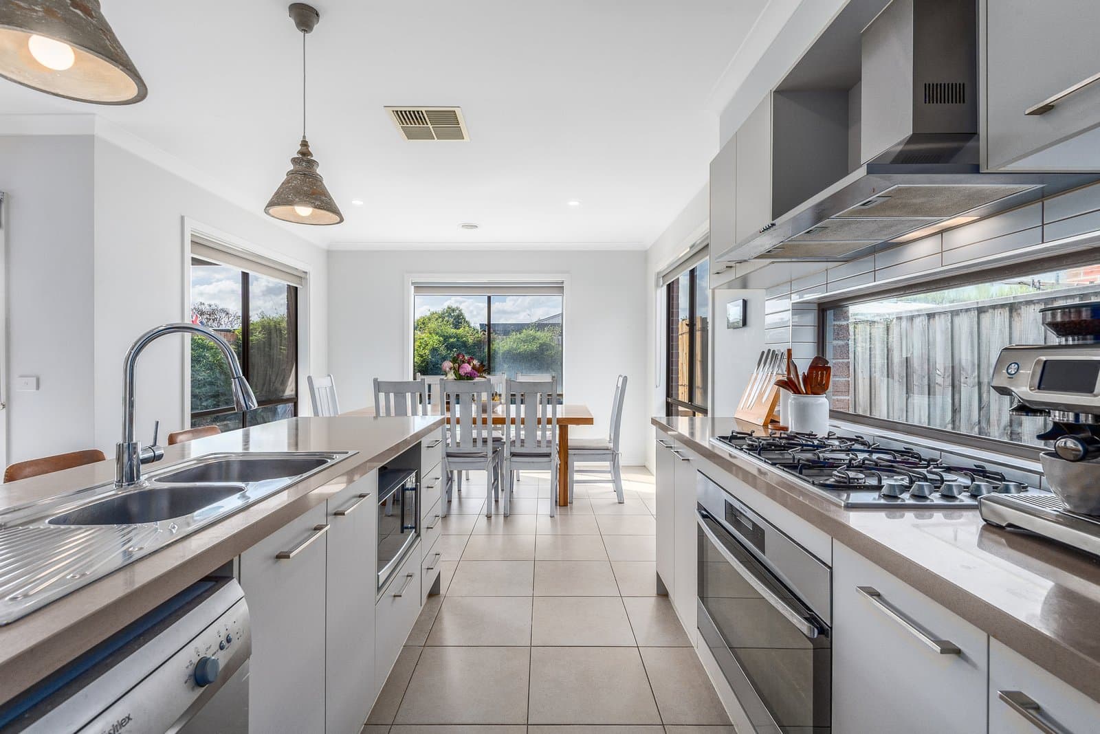 13 Sandor Terrace, Charlemont, Charlemont - Thumbnail 5