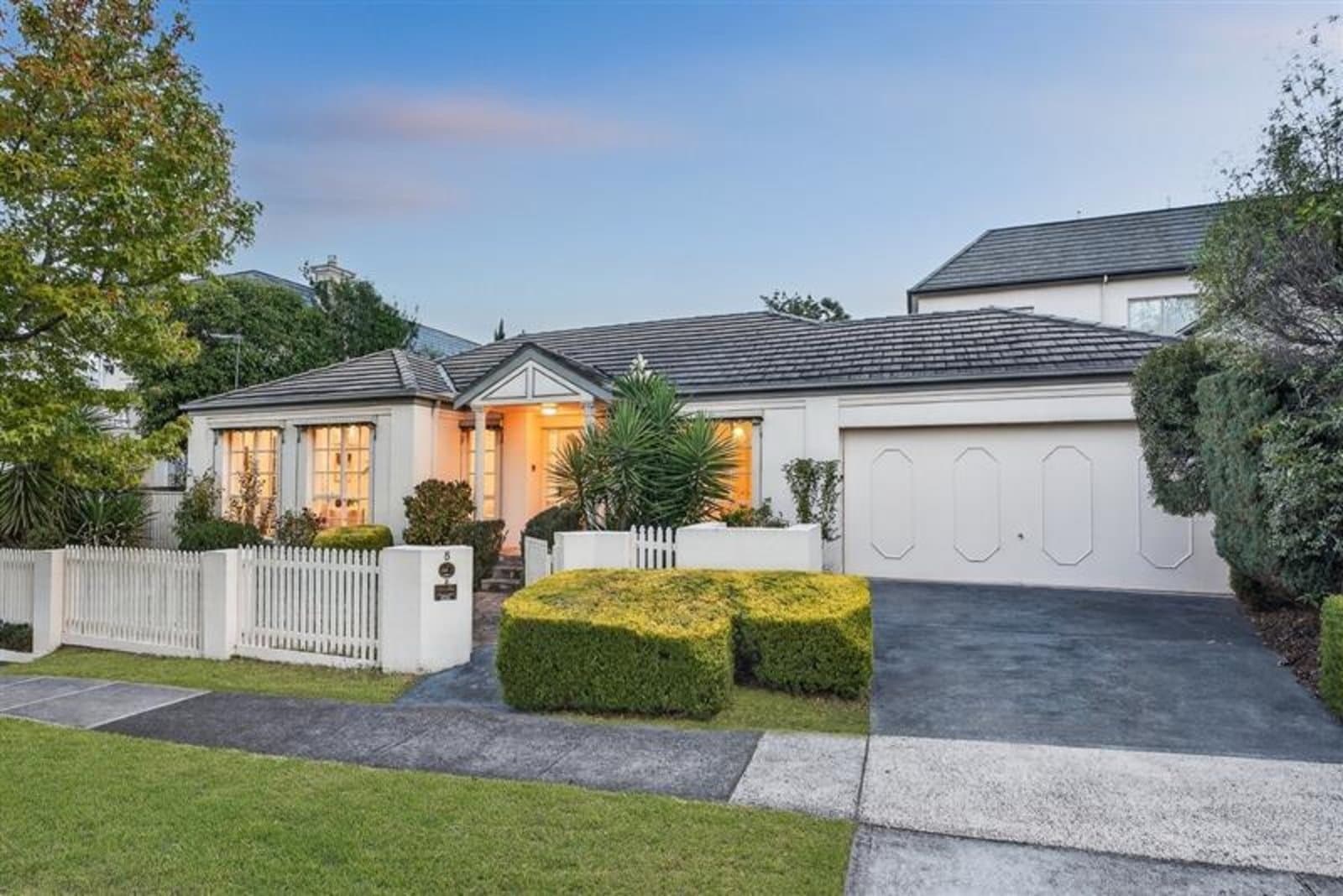 2/5 Sevenoaks Street, Balwyn, Balwyn - Image 1