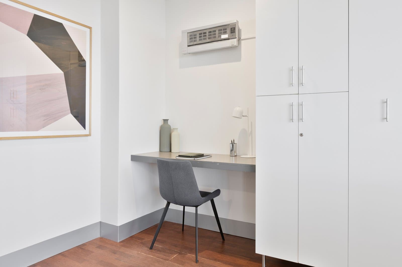 8E/12 Marine Parade, St Kilda, St Kilda - Thumbnail 6