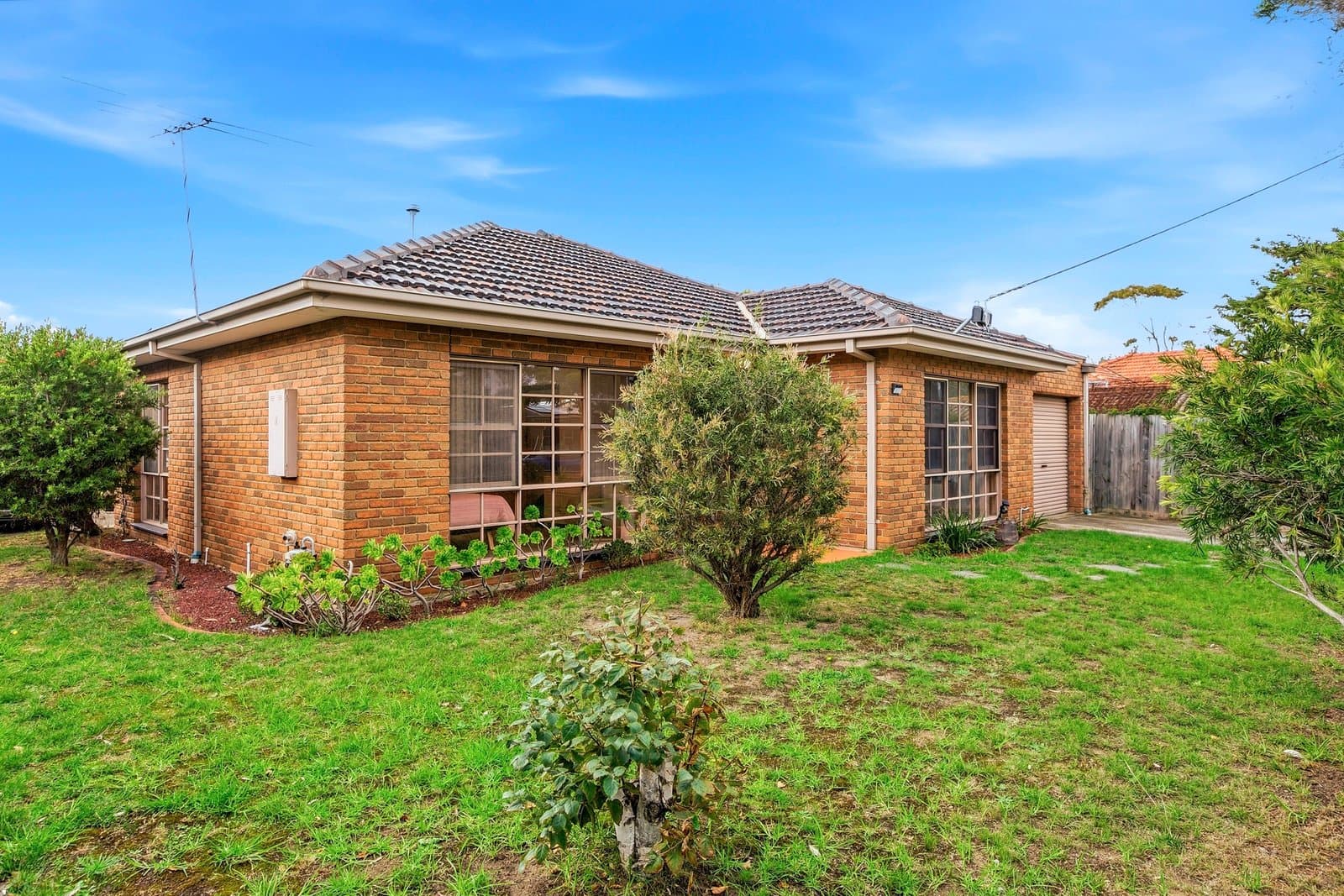 1/22 David Street, Altona, Altona - Thumbnail 2