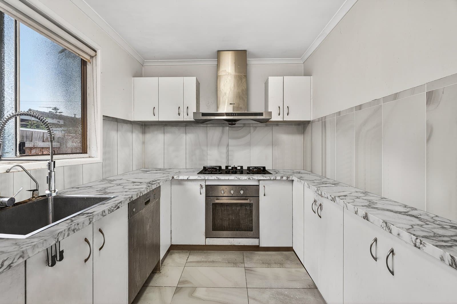 10 Patterson Road, Bentleigh, Bentleigh - Thumbnail 4