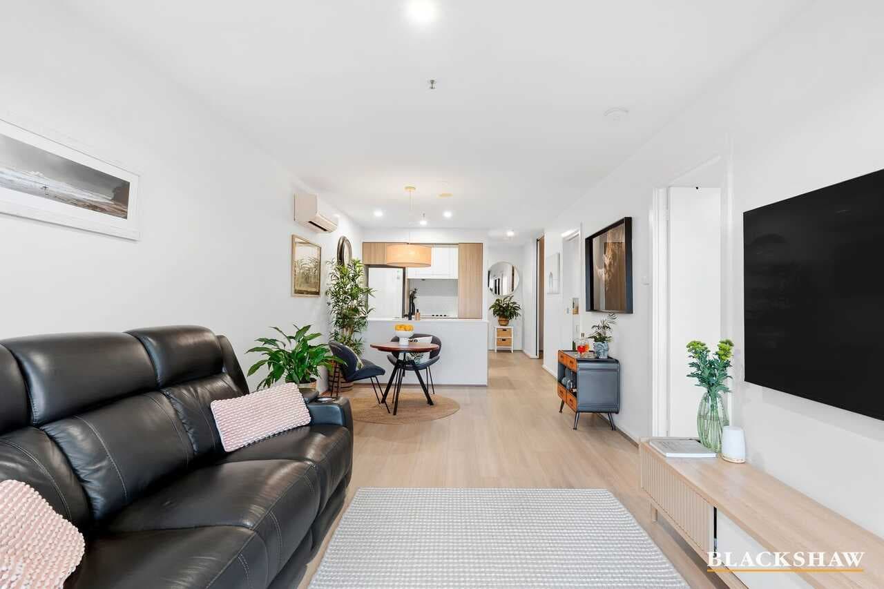 294/1 Anthony Rolfe Avenue, Gungahlin, Gungahlin - Thumbnail 4