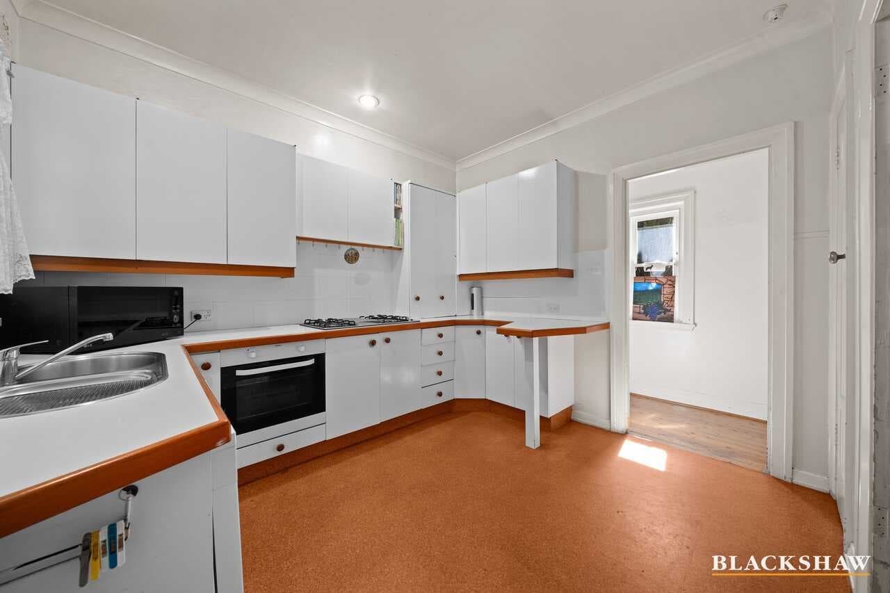 54 Kennedy Street, Kingston, Kingston - Thumbnail 4