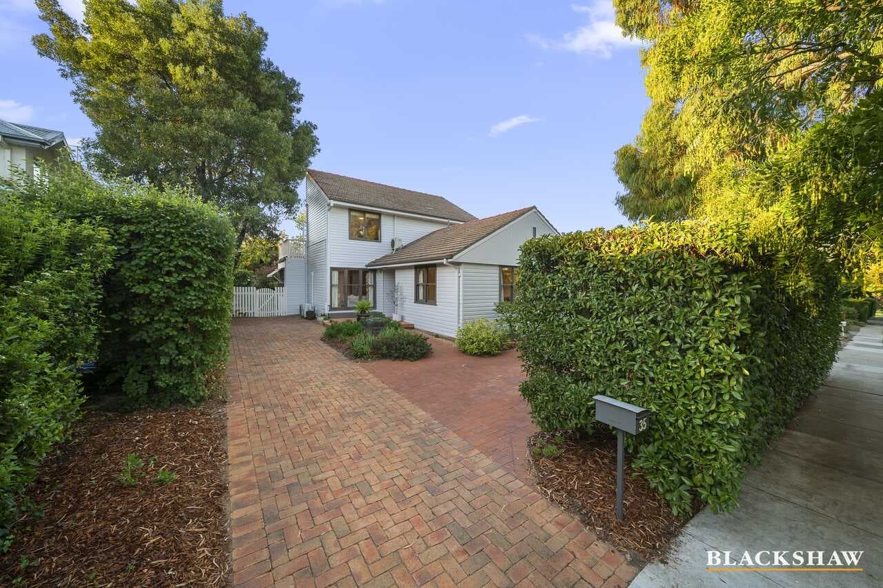 35 Turner Place, Yarralumla, Yarralumla - Thumbnail 2