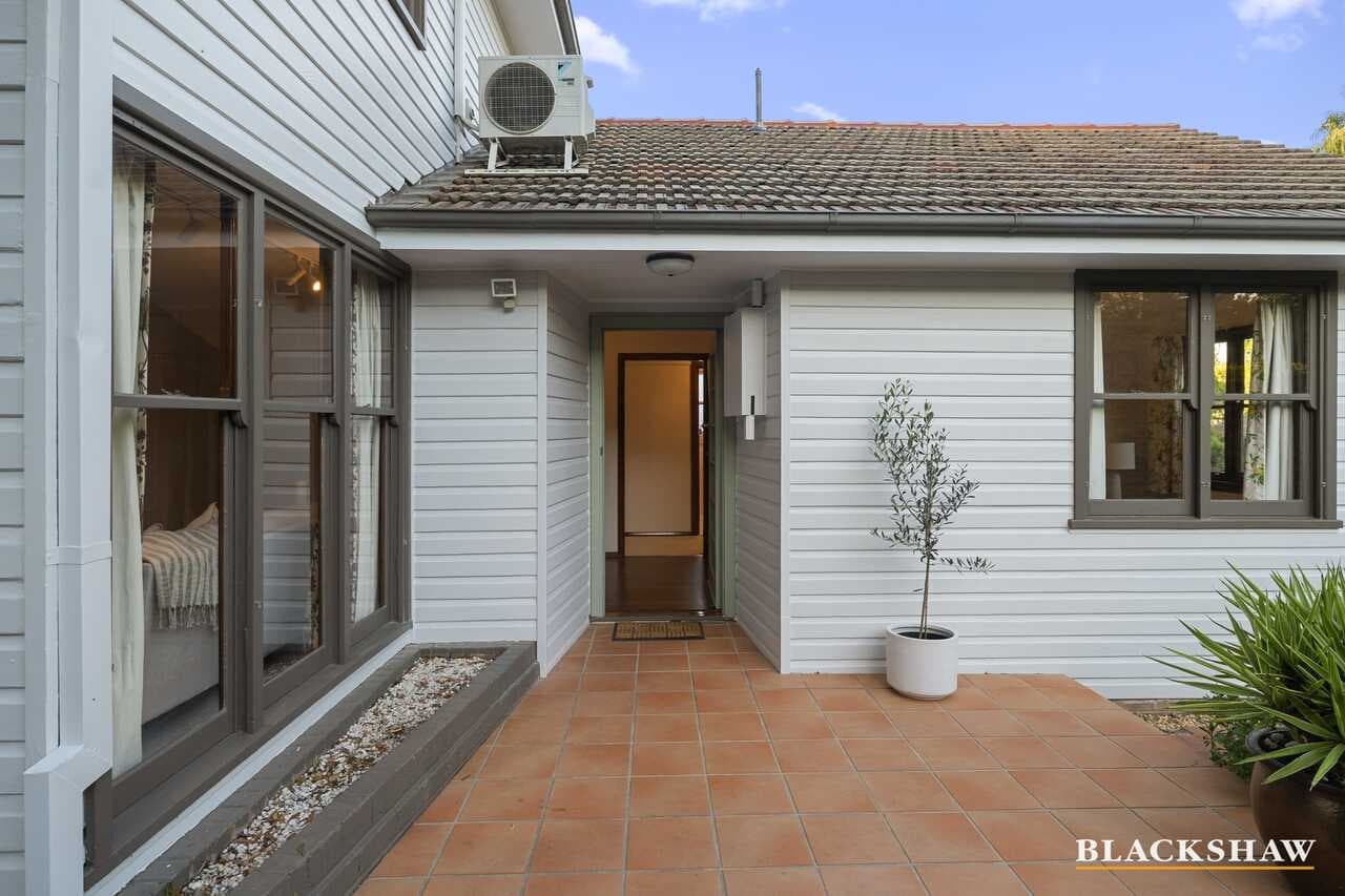 35 Turner Place, Yarralumla, Yarralumla - Thumbnail 3