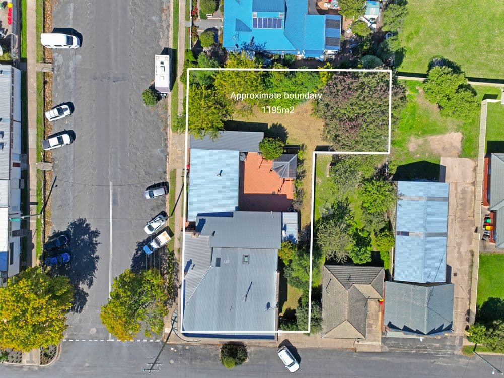 158 Maybe Street, BOMBALA, NSW 2632, Bombala - Thumbnail 2